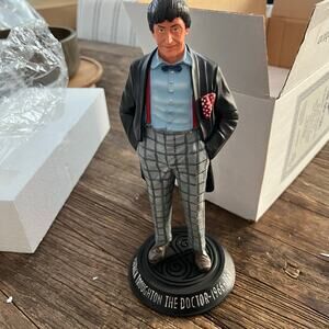 NEW IN BOX DOCTOR WHO PATRICK TROUGHTON DEFINITIVE TIMELORD COLLECTION